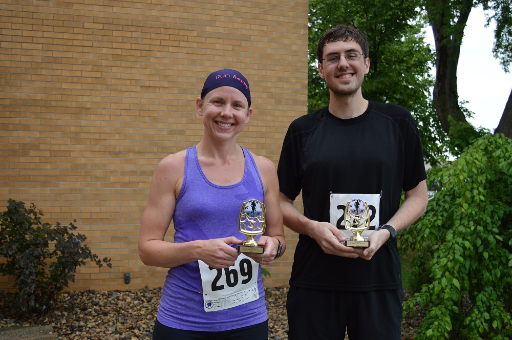 Hill Run Overall male and female winnersonline