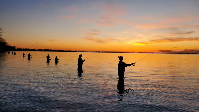 Photo of fishermen on Lake Poinsett in April