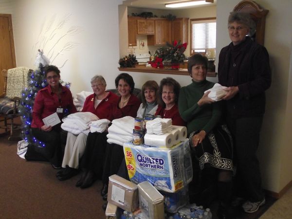 PEO Provides Donations to the Caring Club House